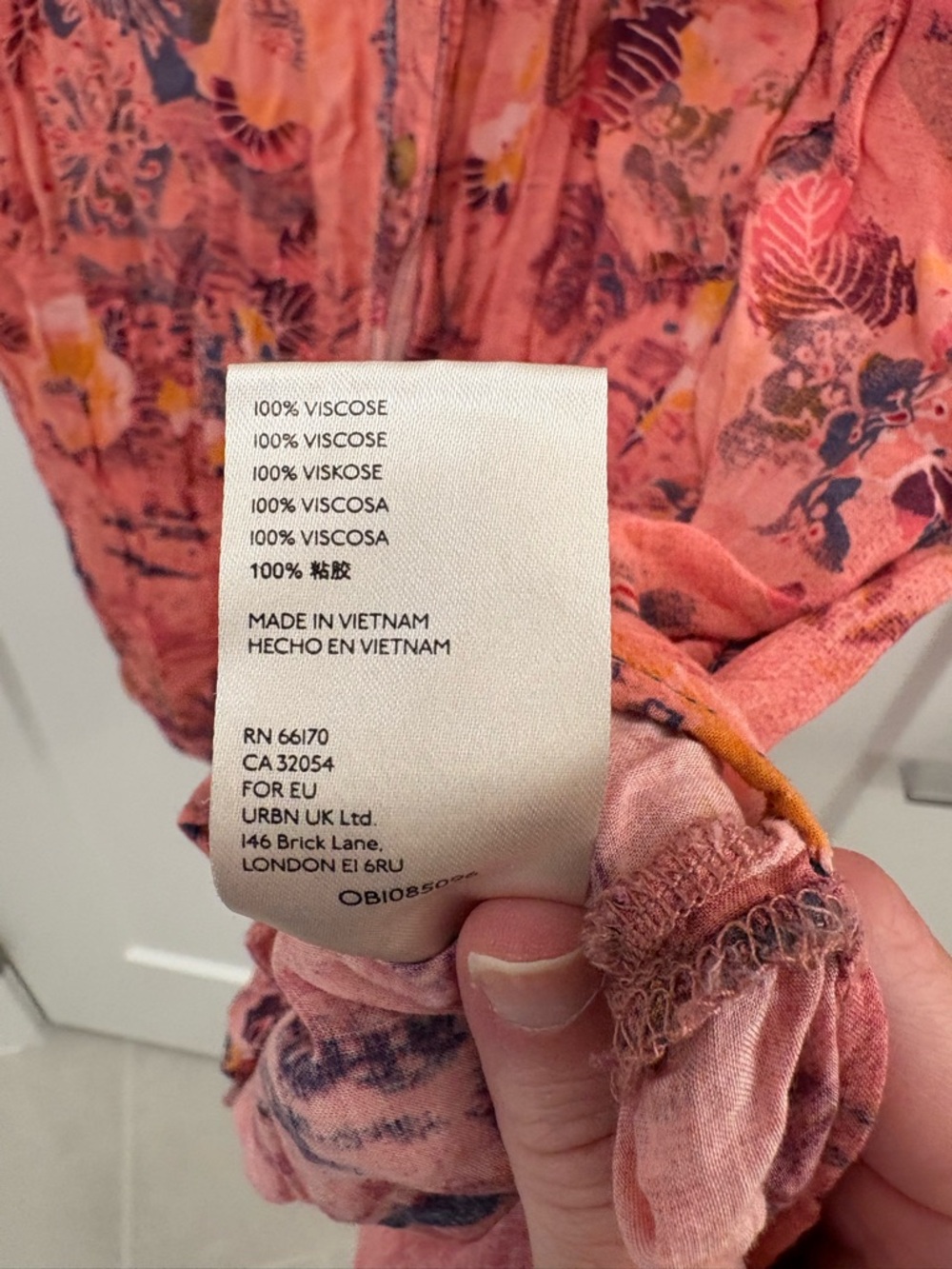 We The Free Share Good Vibes Coral Hawaiian Print Button Down Size Large - Picture 8 of 12